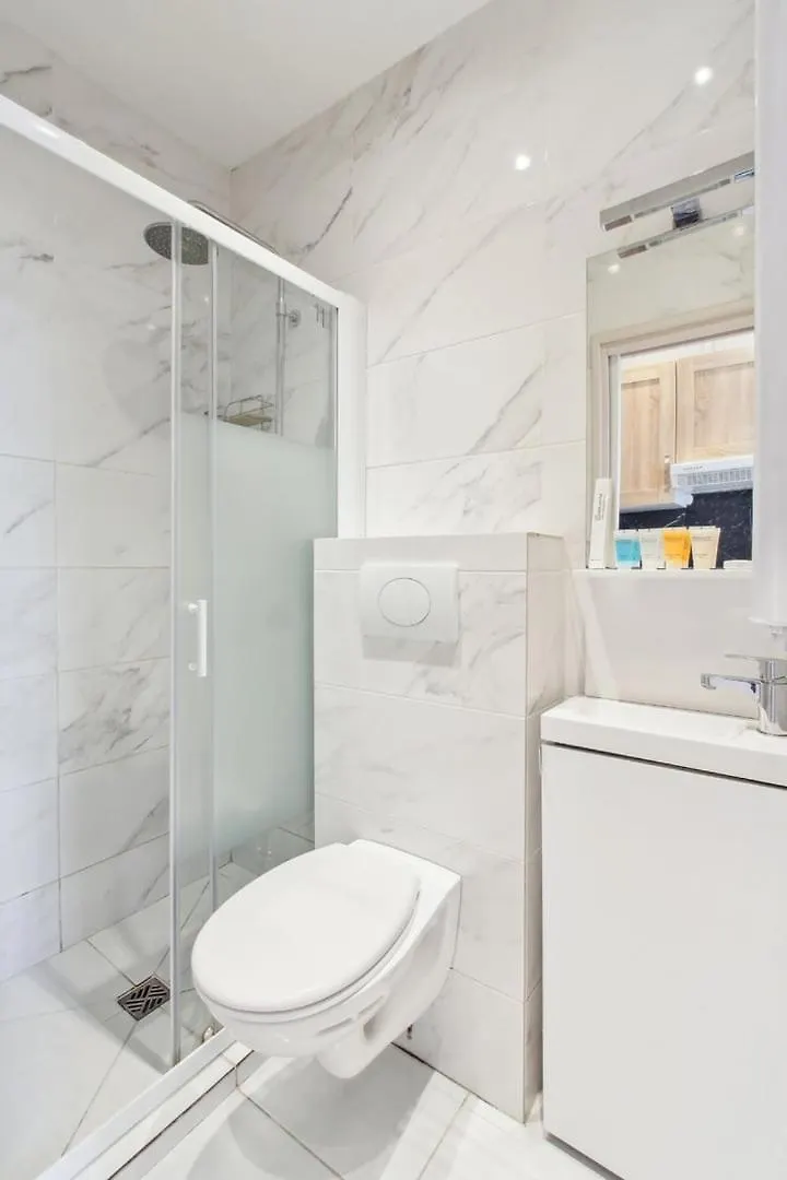 165 Suite Denis - Superbe Appartement A Paris 0*,